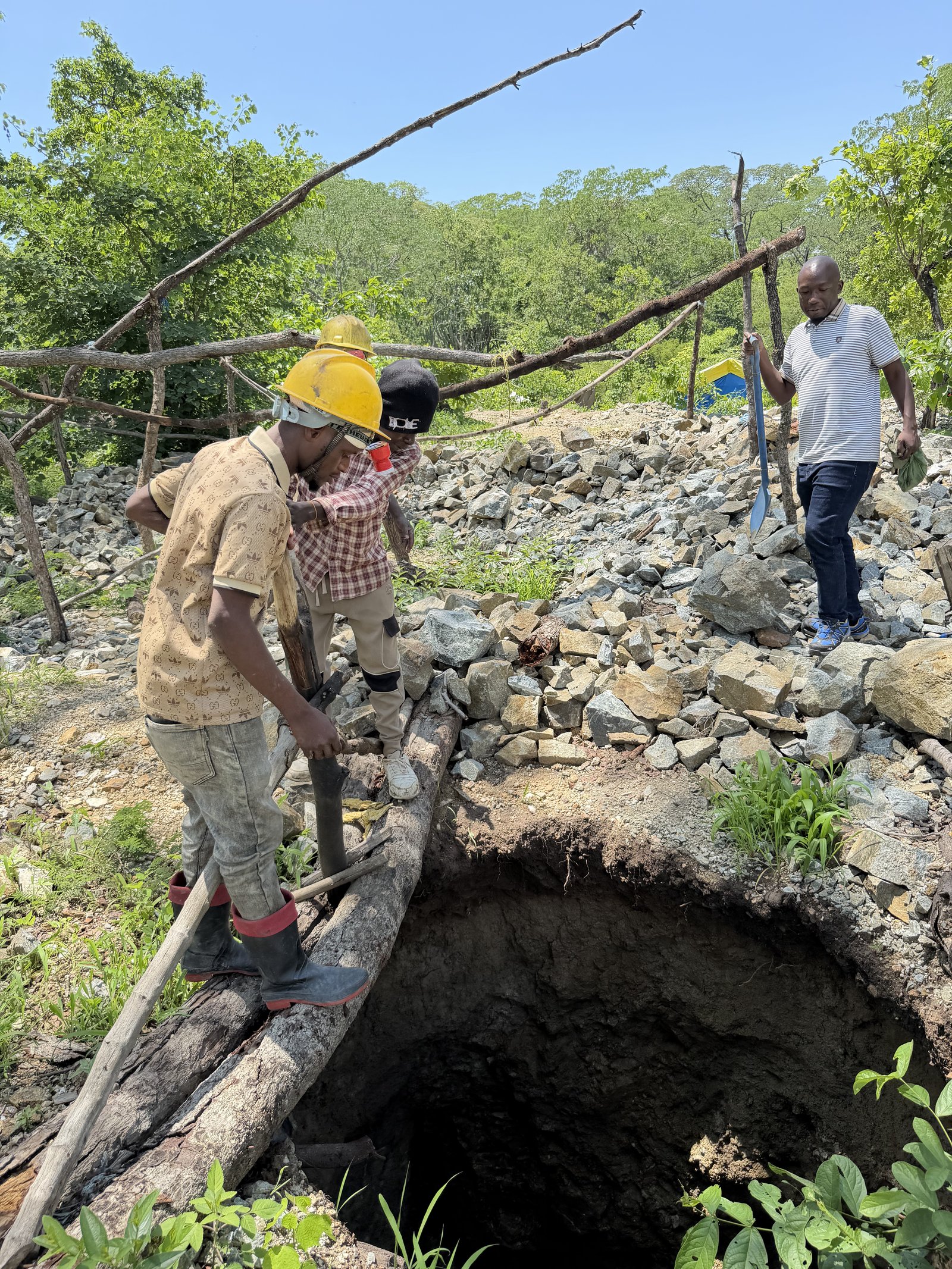 Second Artisanal Mine Area Inspection